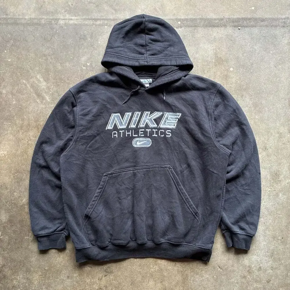 Vintage early 2000’s Nike Athletics Spell Out Logo Pullover Hoodie Sweatshirt
